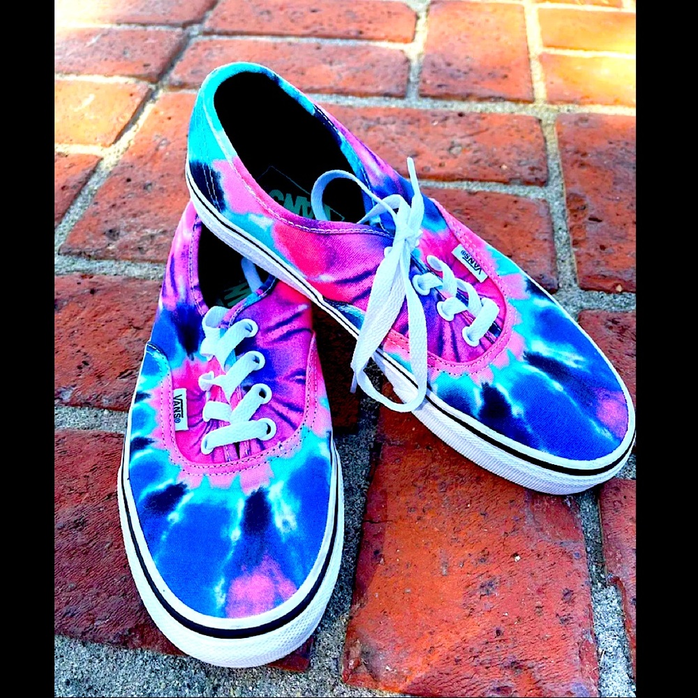Tie dye Vans